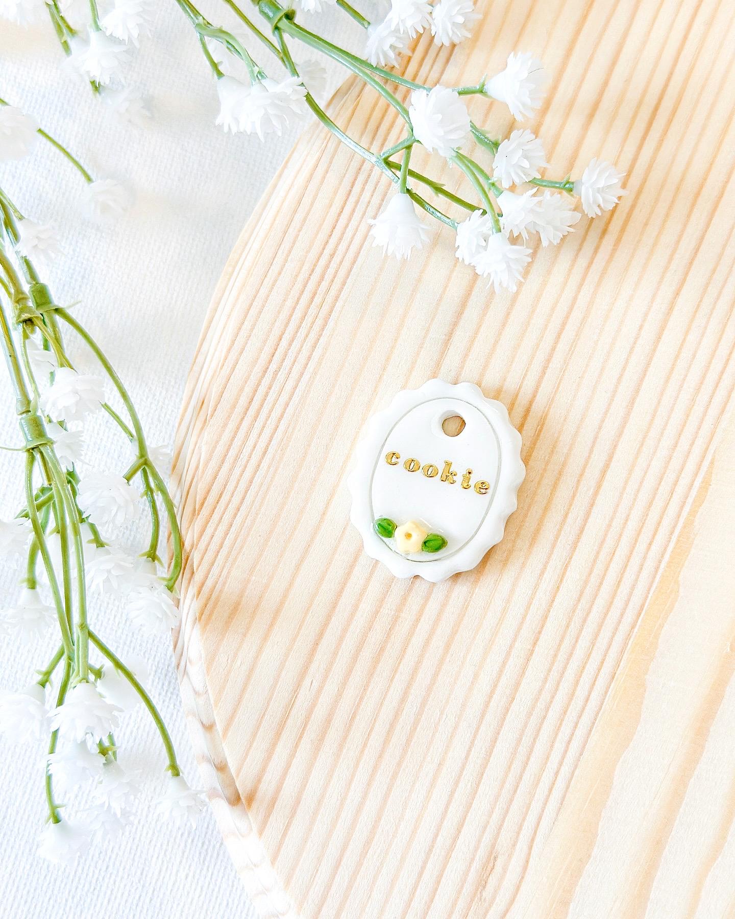 minimal flower | pet id tag